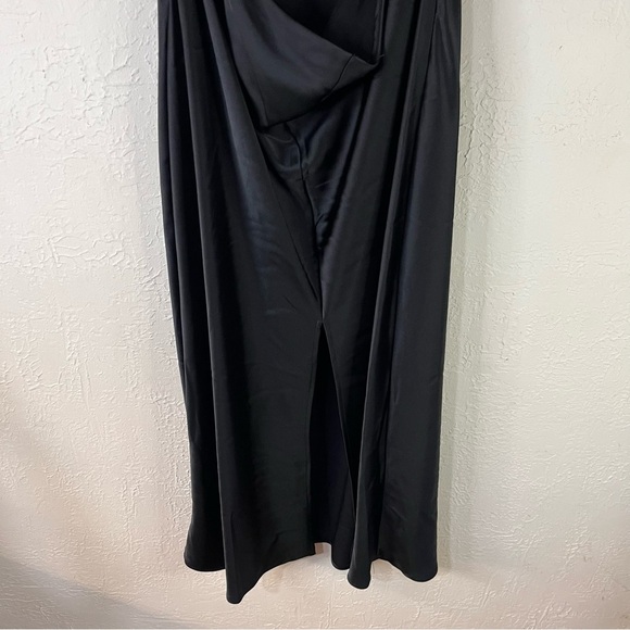 Zara Satin Effect Cut Out Back Midi Dress Black Blogger Favorite Tik Tok Viral - Picture 14 of 16